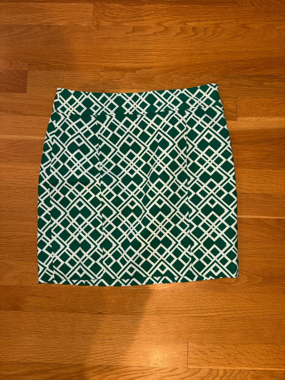 Banana Republic Green and White Lattice skirt